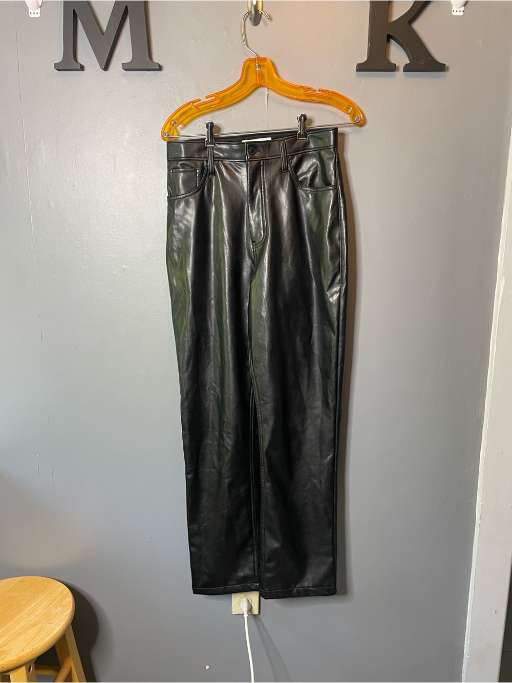 Abercrombie & Fitch 90s Straight Ultra High Rise Faux Leather Pants Black 28
